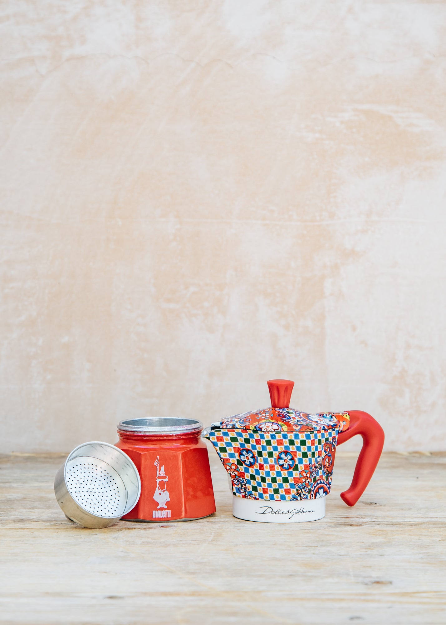 Bialetti Dolce and Gabbana Sicilian Cart Moka Express Red, three cup