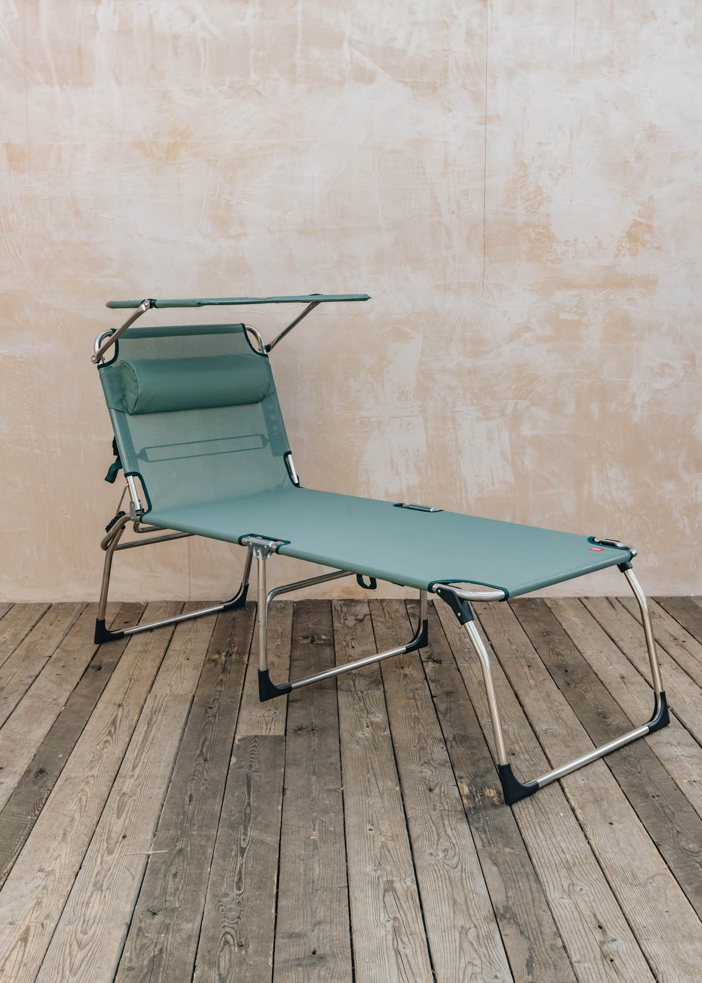 Fiam Spa Big 50 Aluminium Sunbed with Parasol and Headrest in Sage Green