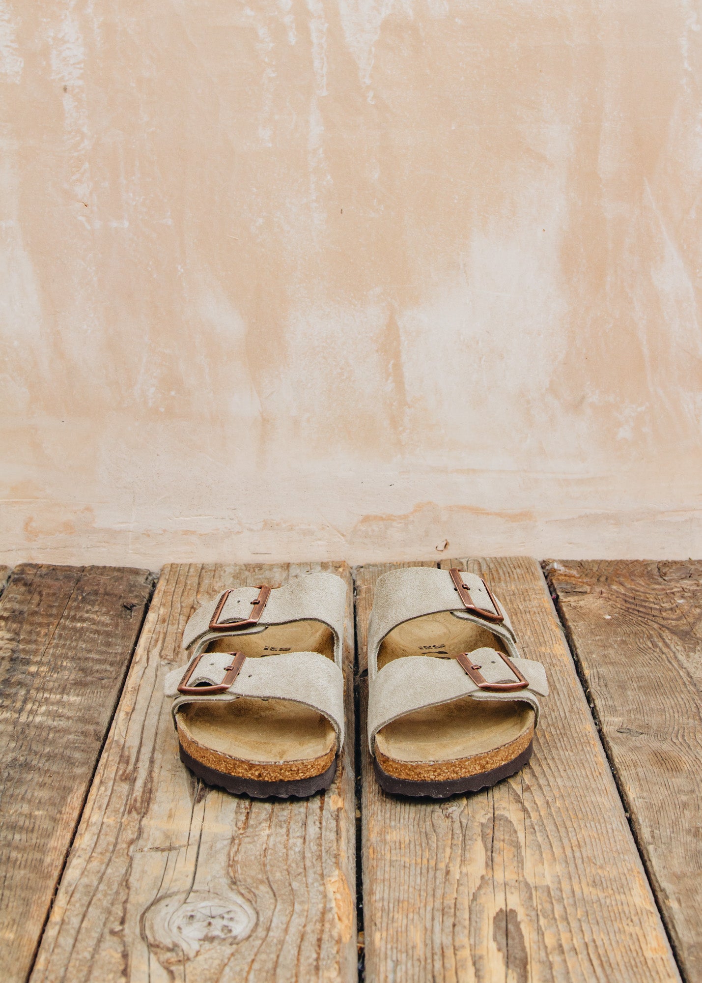 Birkenstock Narrow Arizona Suede Sandals in Taupe