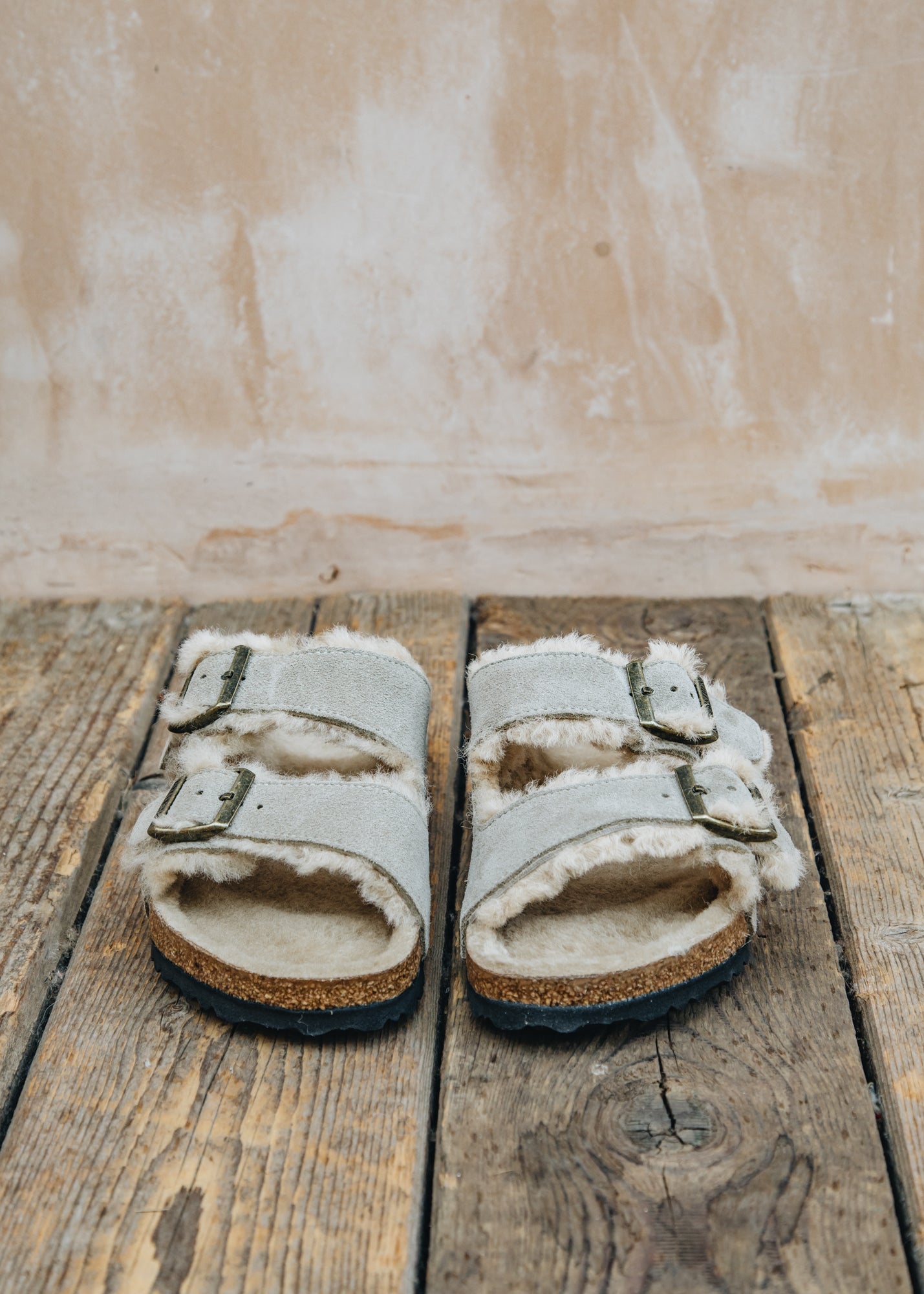 Birkenstock Women's Birkenstock Arizona Shearling Sandals in Taupe