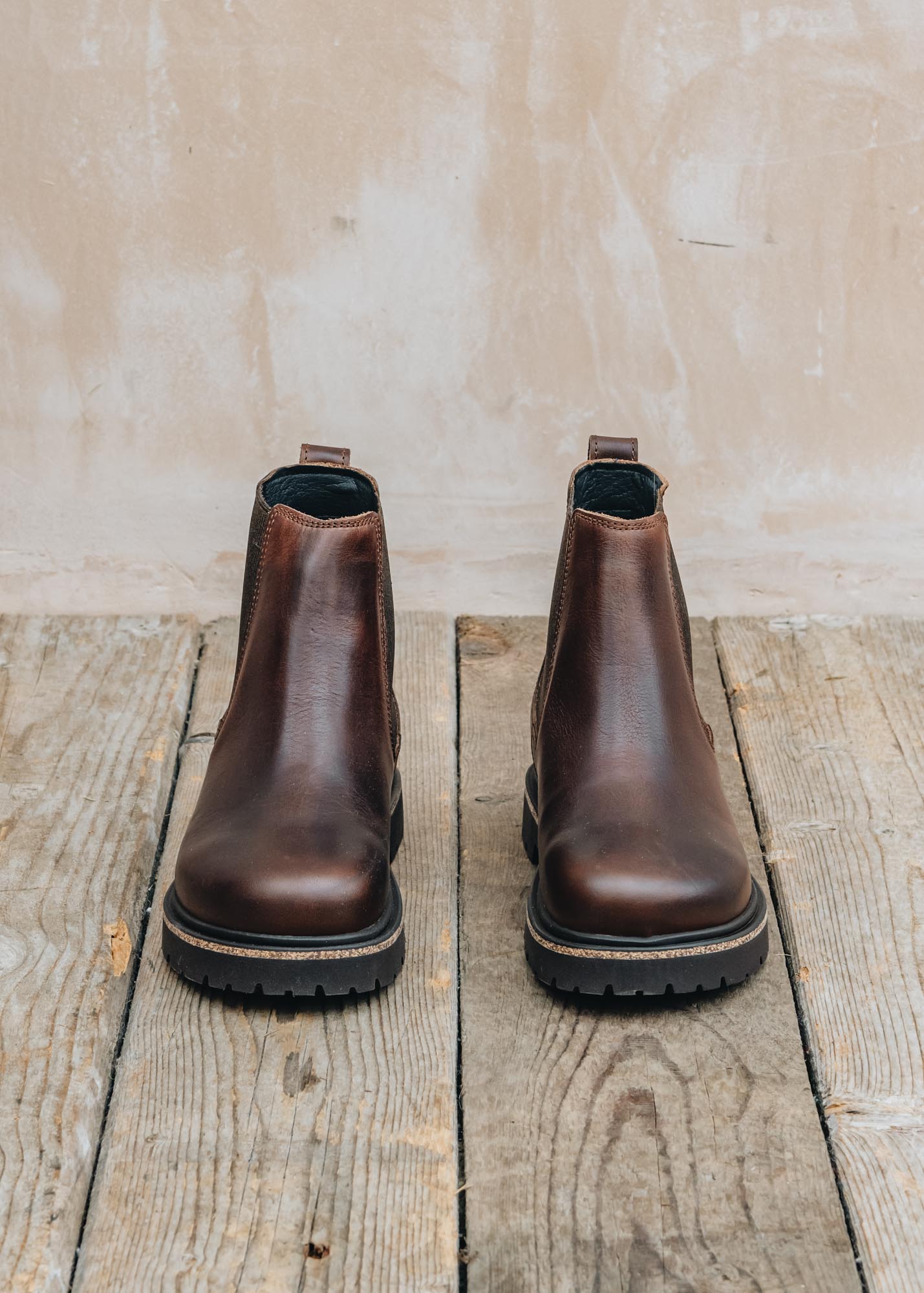 Women's Narrow Birkenstock Highwood Slip-Ons in Chocolate Leather