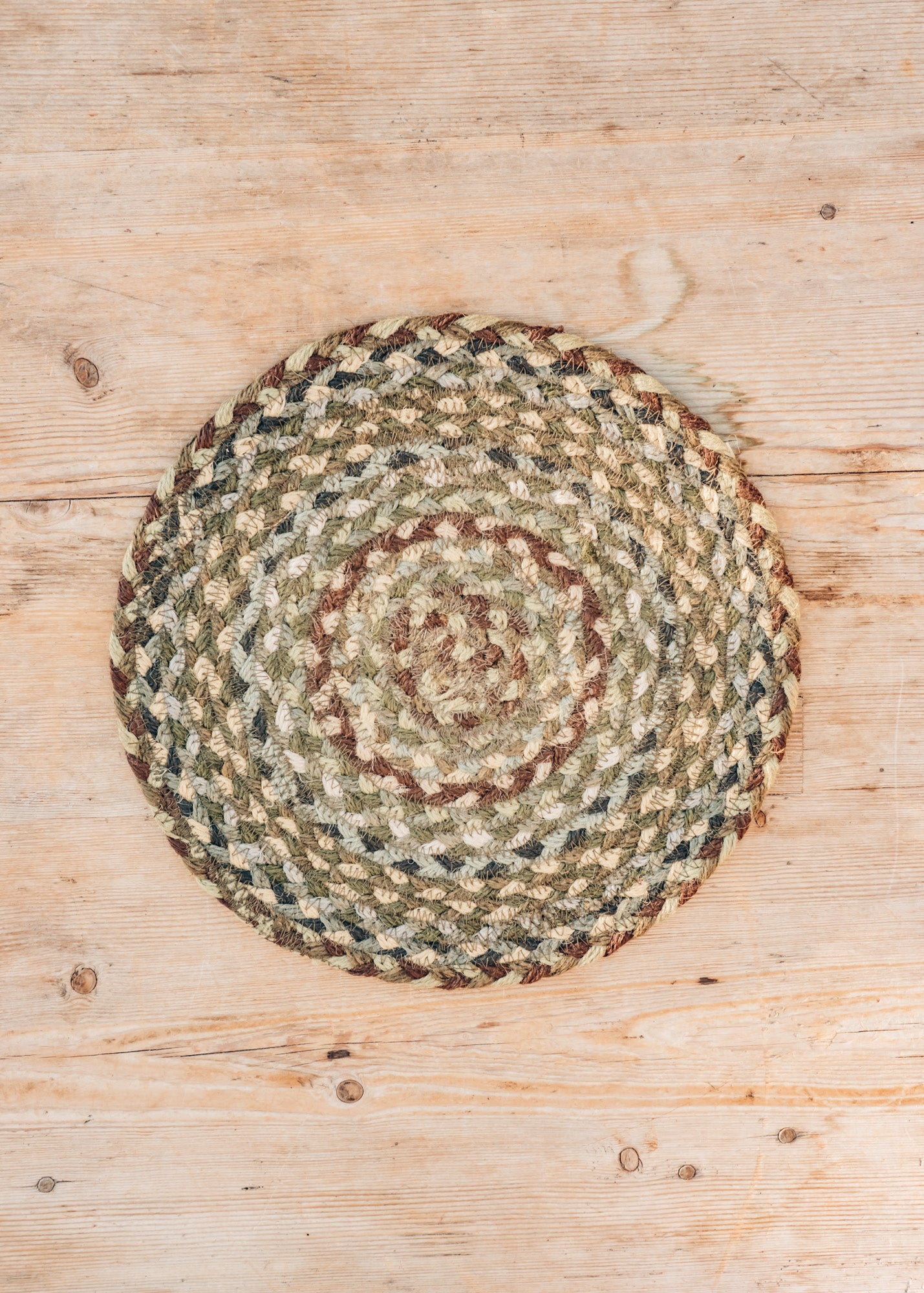Van Deurs Placemat in Hedgerow