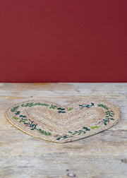 The Braided Rug Co. Natural Christmas Heart Placemat