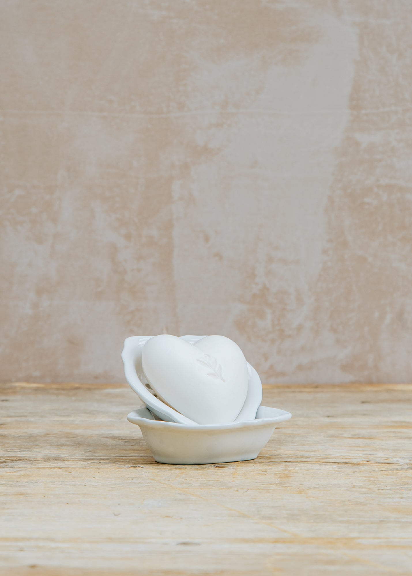 Branche D'Olive Heart Shaped Soap and Dish in Muguet
