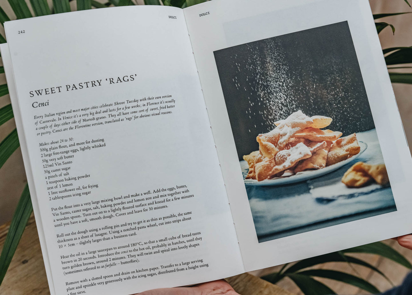 Cooking and Food Books Brutto: A (Simple) Florentine Cookbook 