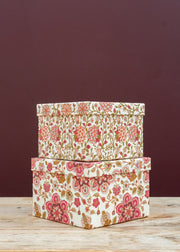 Amara Scarlet Cubic Gift Box Set