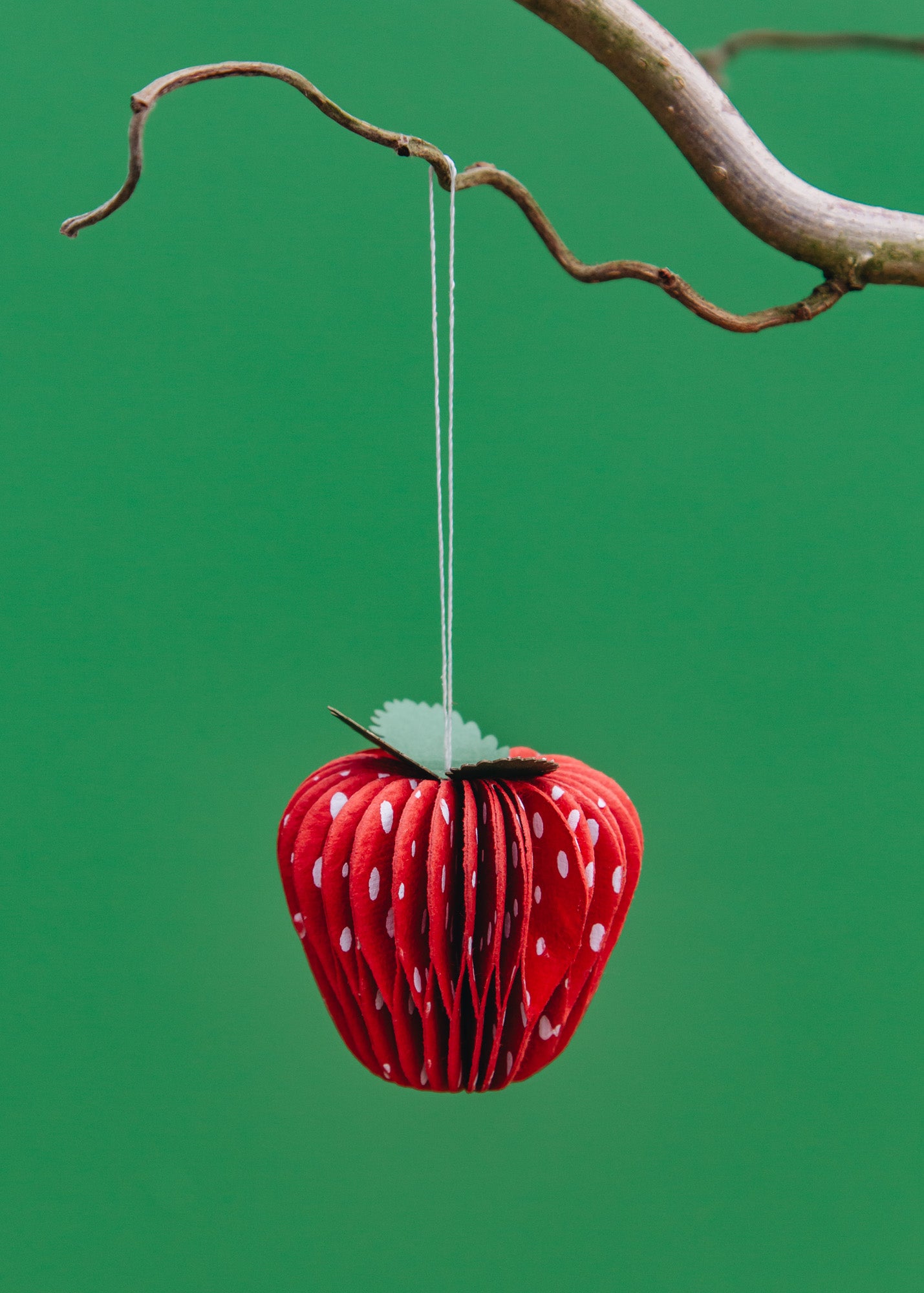 Bungalow Cerise Paper Strawberry Decorations, set of three