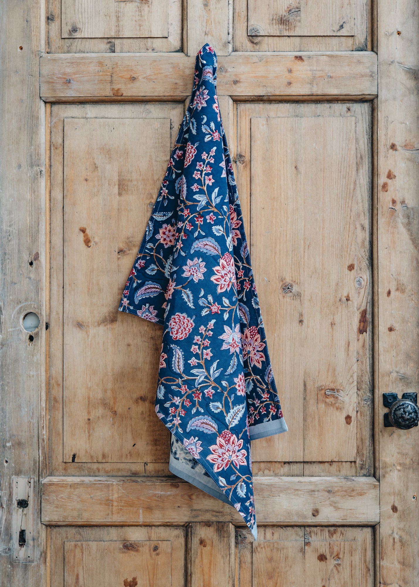 Divya Midnight Kitchen Towel