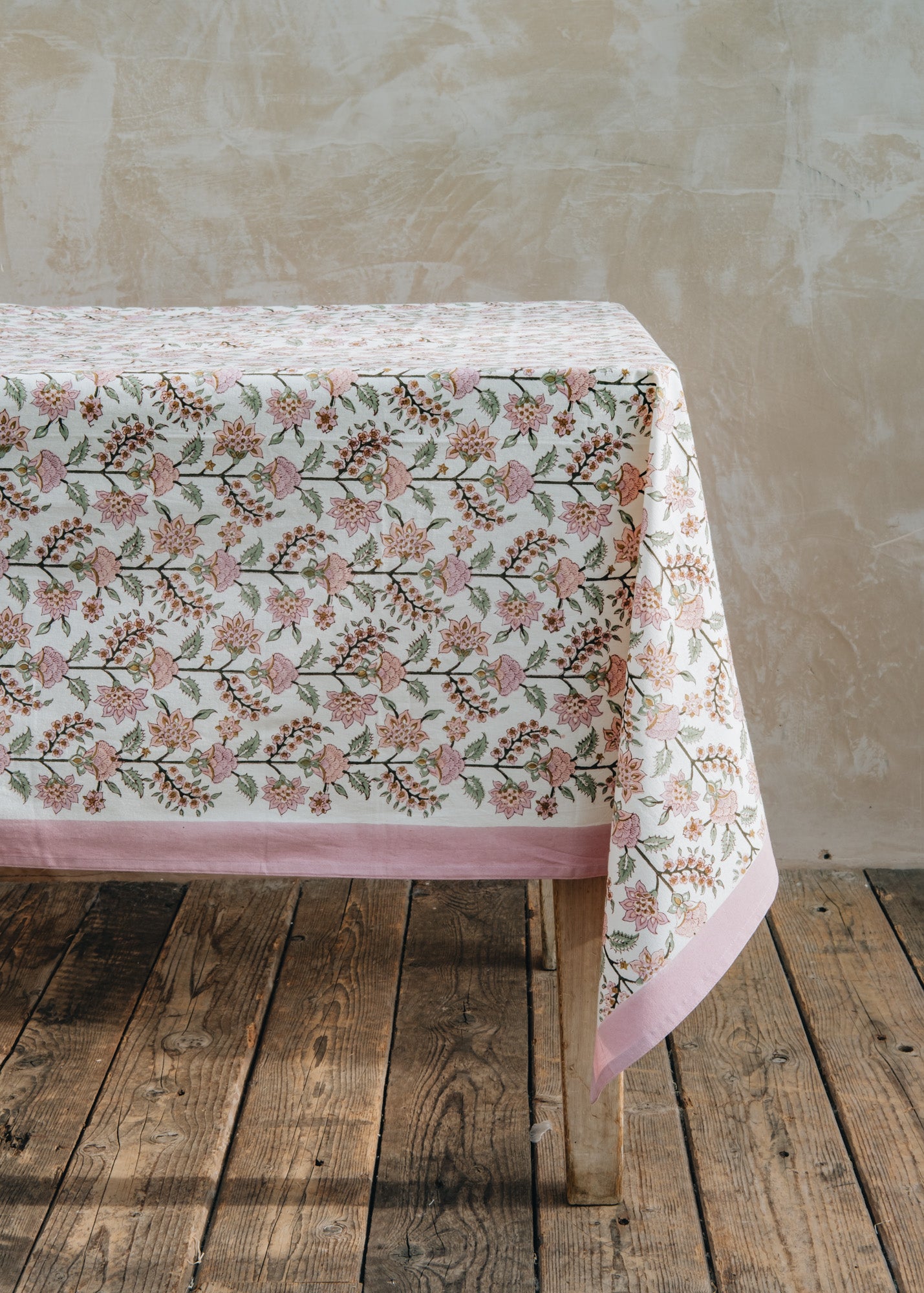 Ivan Ros Gita Sorbet Tablecloth