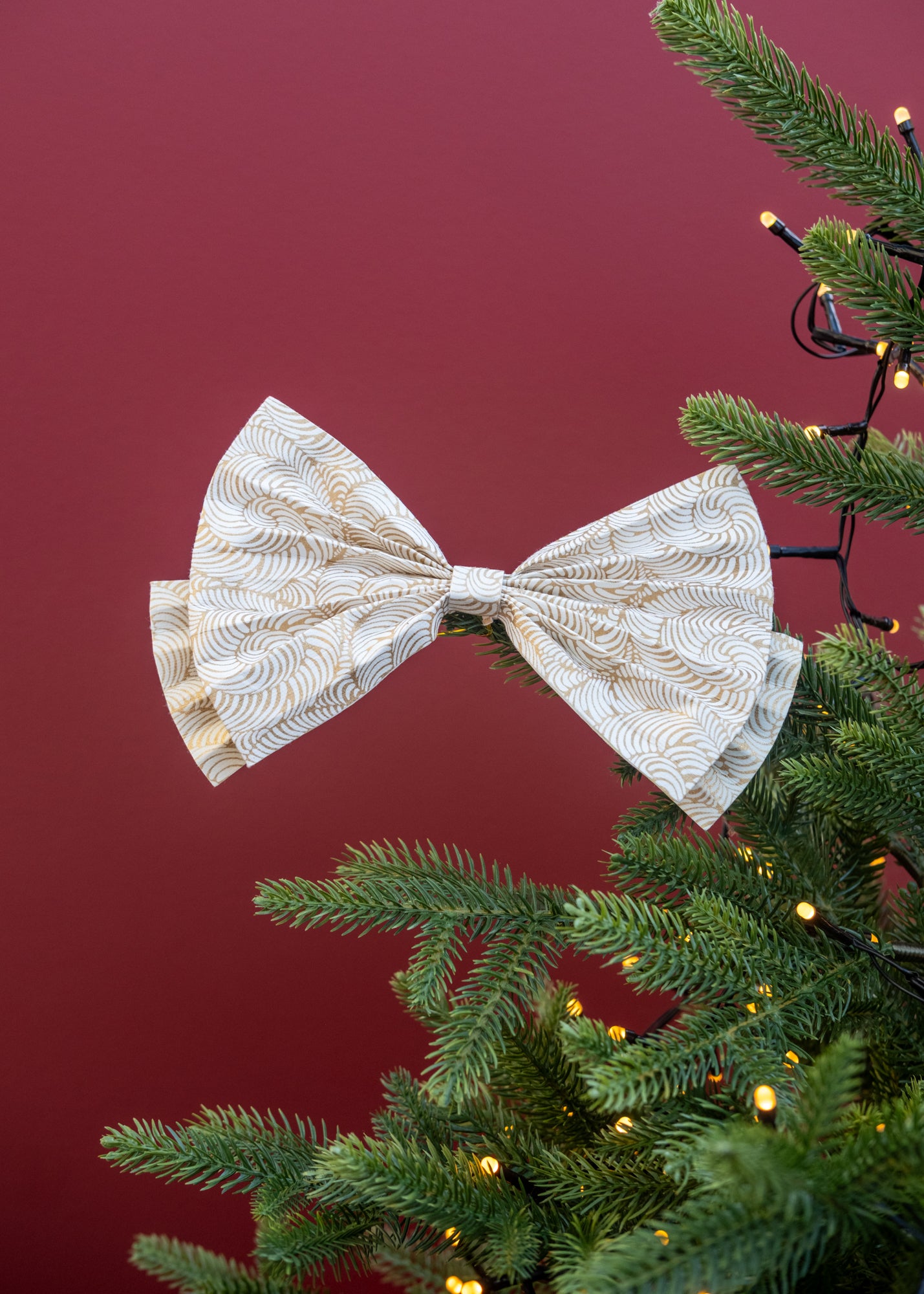 Mara Paper Bow in Cream and Gold, 20cm