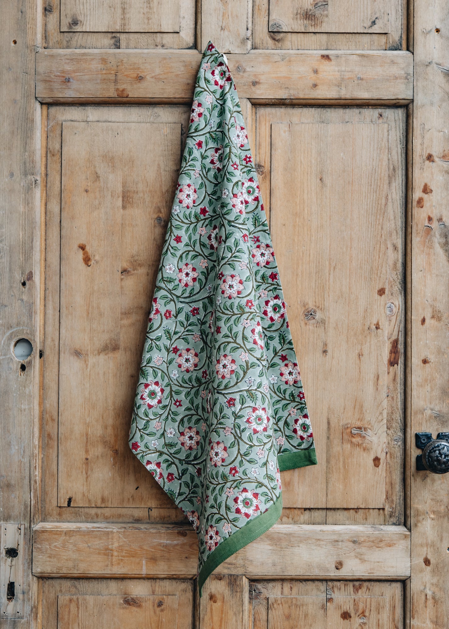 Roja Fern Kitchen Towel