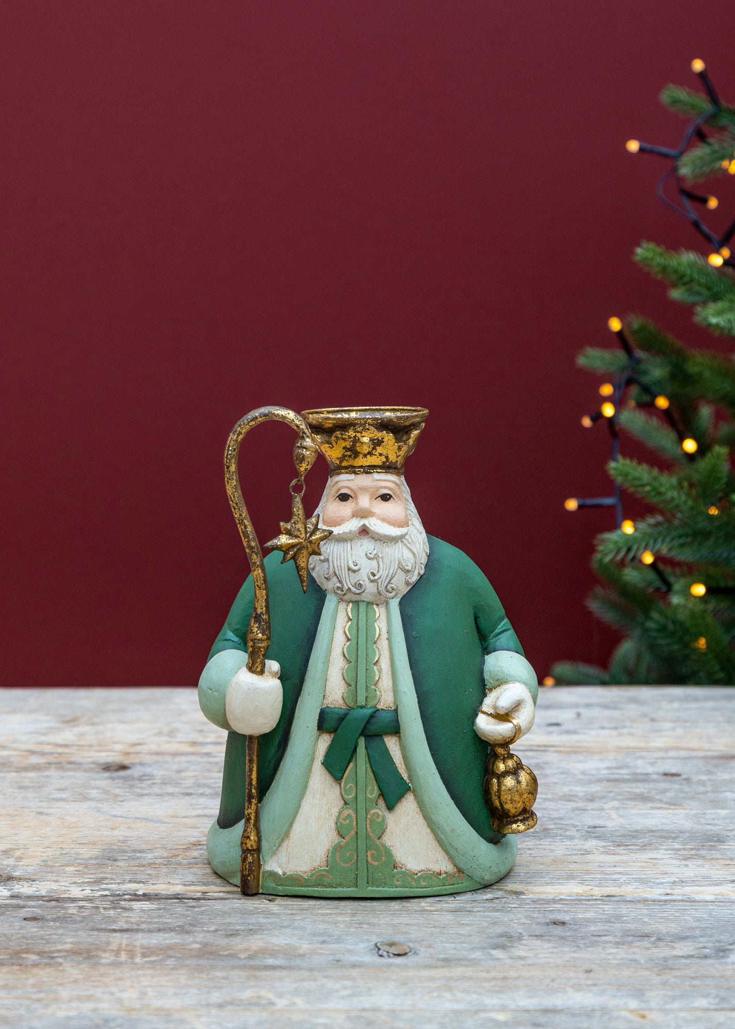 Santa Candleholder in Ivy