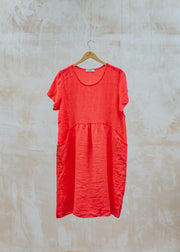 Round Neck Dress with Pockets in Fragola Red