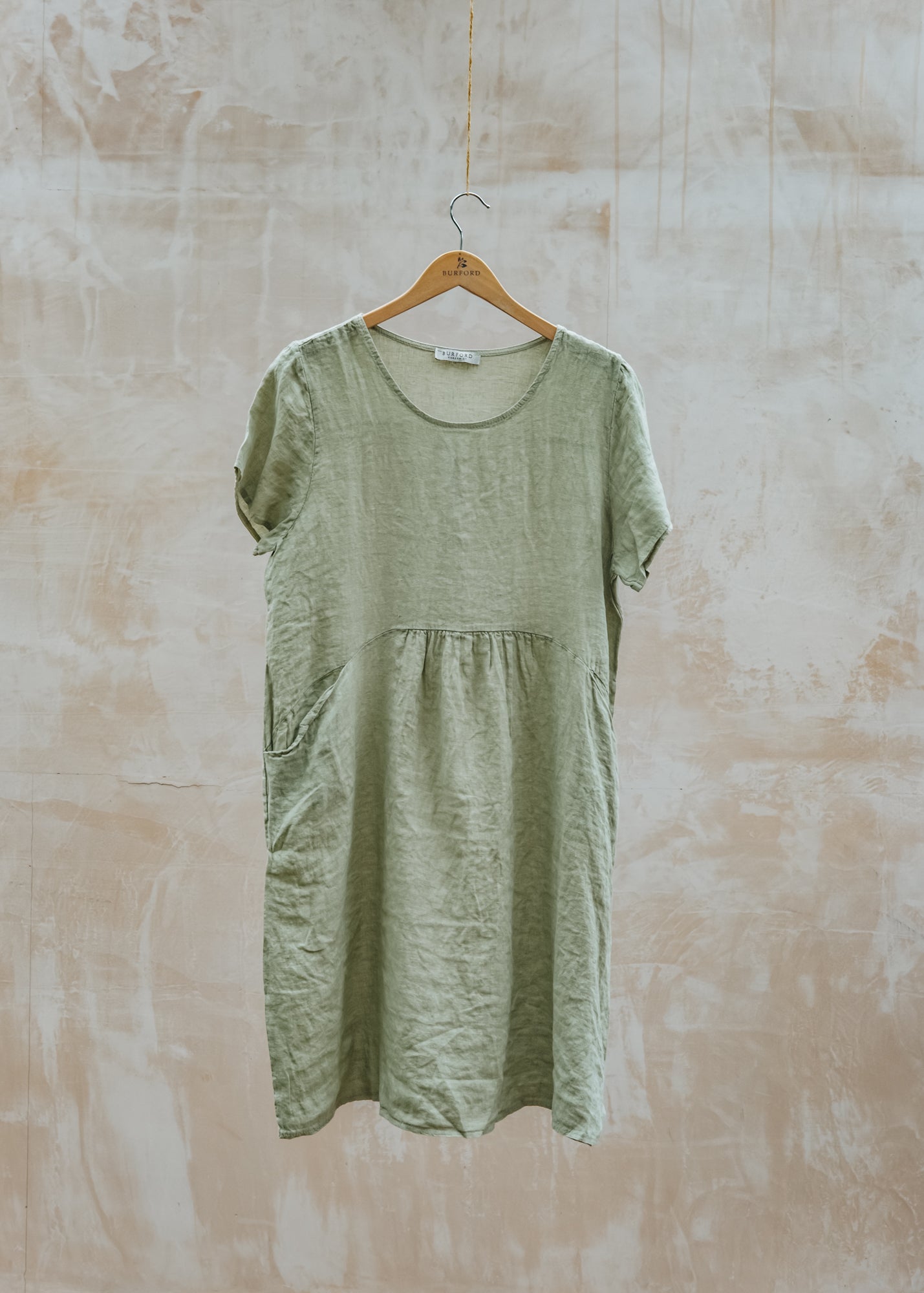 Round Neck Dress with Pockets in Leek