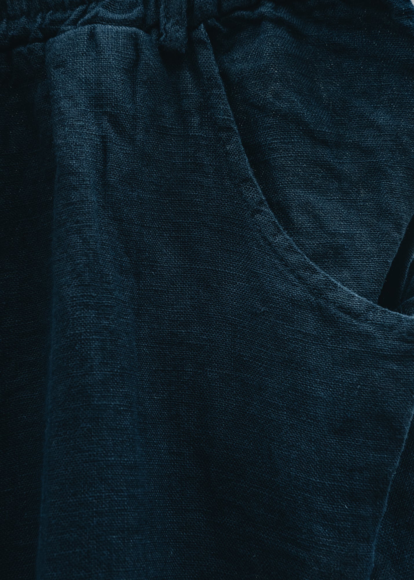 Burford Garden Co. Tapered Trousers in Dark Navy