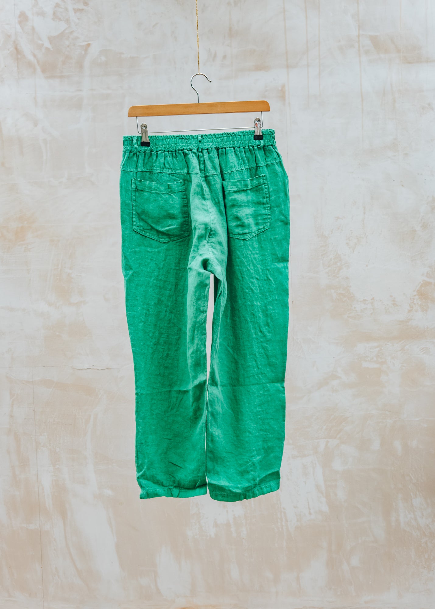 Burford Garden Co. Tapered Trousers in Verde