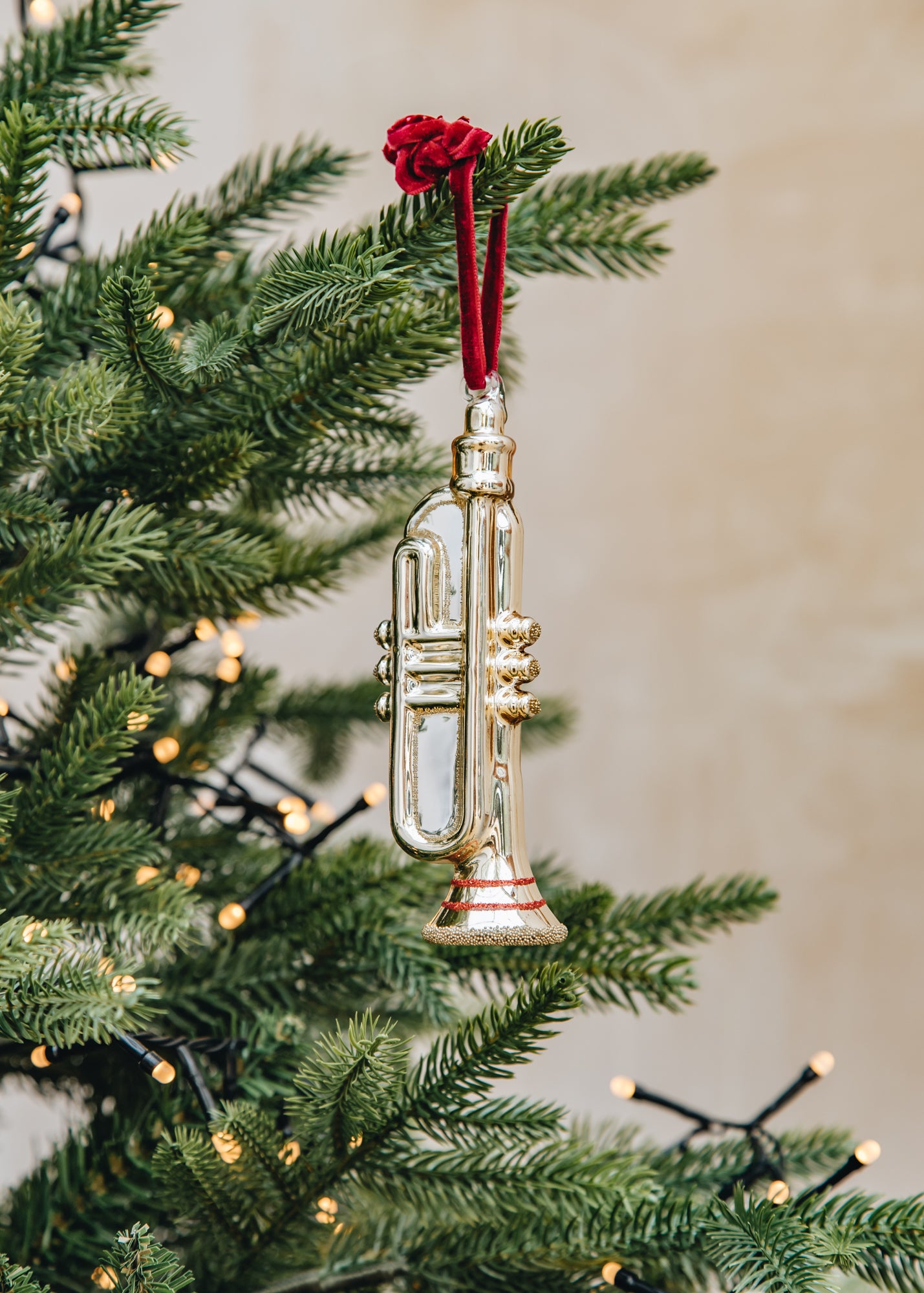 Glass Trumpet Decoration – Burford Garden Co.