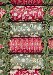 The Free Range Cracker Co. Luxury Christmas Crackers with Green Ribbons