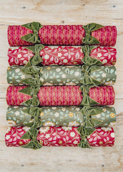 The Free Range Cracker Co. Luxury Christmas Crackers with Green Ribbons