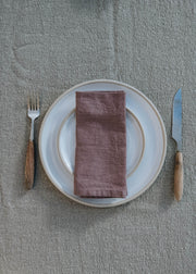 Maggie: Timeless Flowers Ashes of Roses Linen Napkins, pack of two