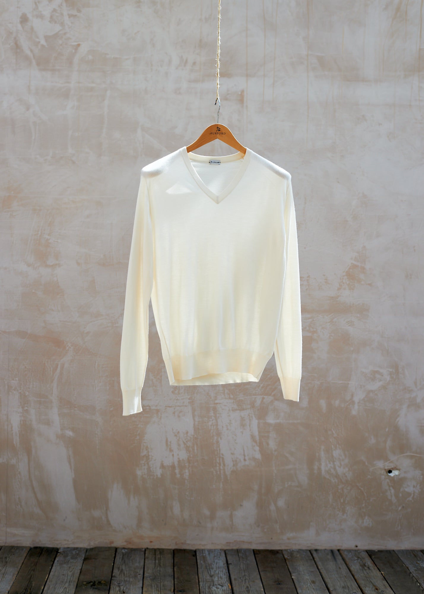 Caruso Cashmere/Silk V-Neck - Medium
