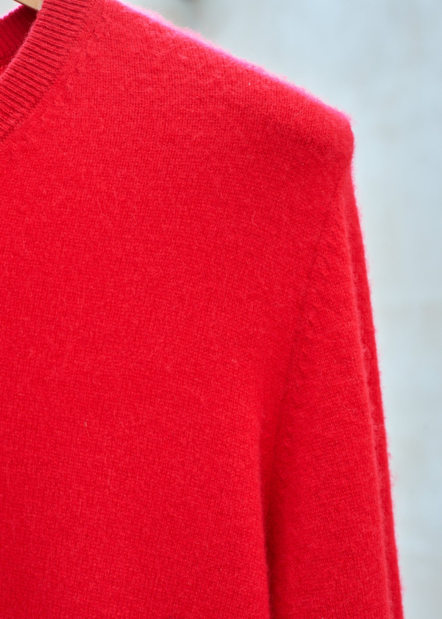Colombo NWT Cashmere V-Neck - Small
