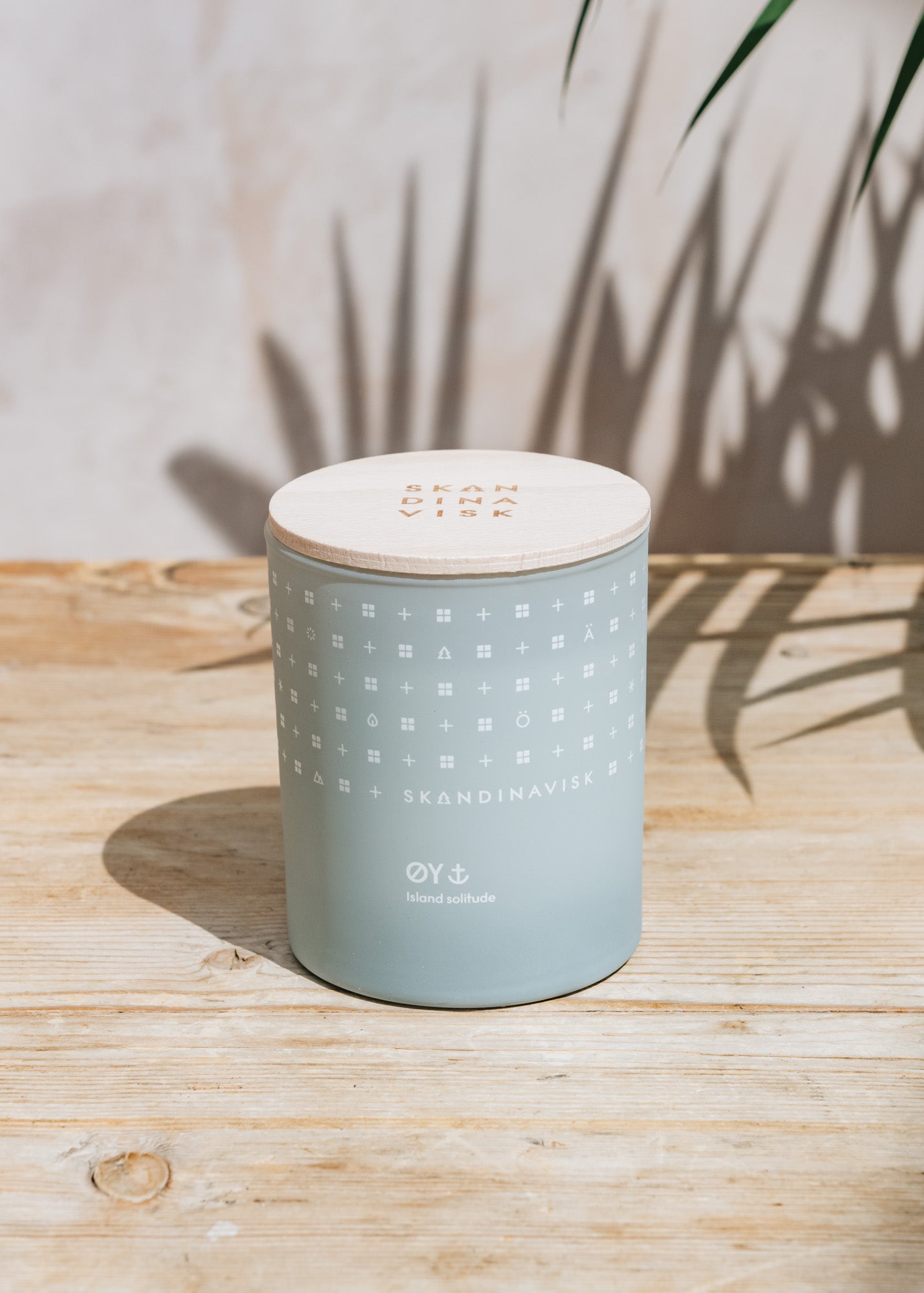 Skandinavisk Scented Candle in Oy 200g