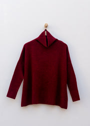 Cash-Ca Soft Boxy Polo Collar Sweater in Burgundy