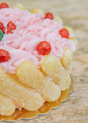 Cereria Introna Sponge Finger Cake Candle