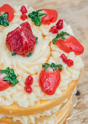 Cereria Introna Triple Layer Cake Candle