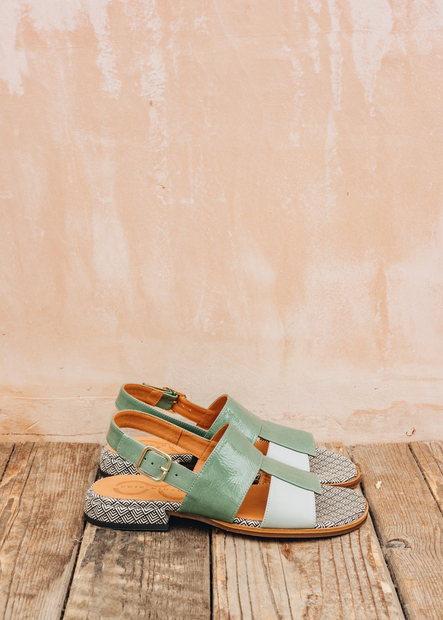 Birkenstock Winda Shoes in Jade Sucre