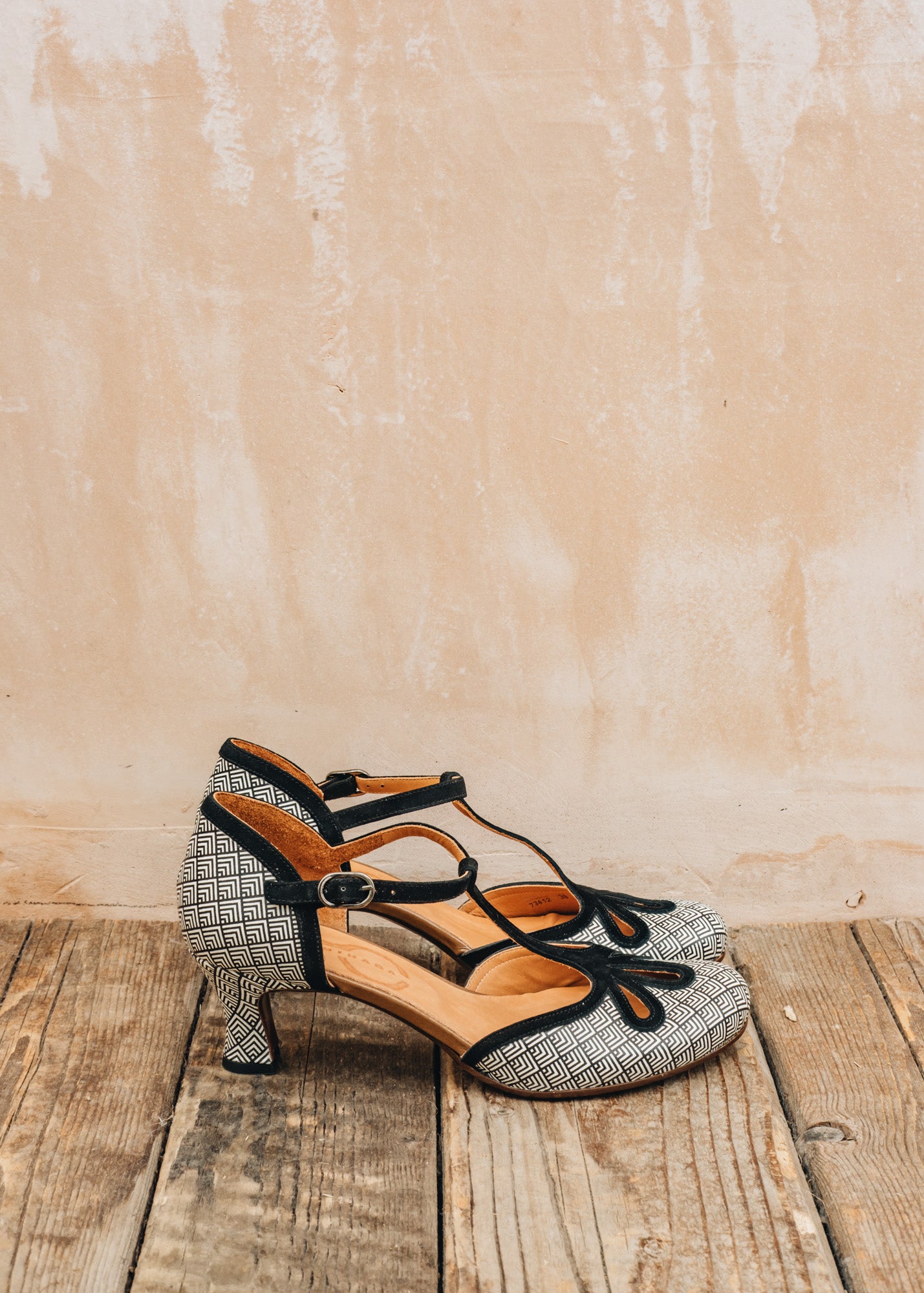 Birkenstock Zulipa Shoes in Black Sucre Cafe