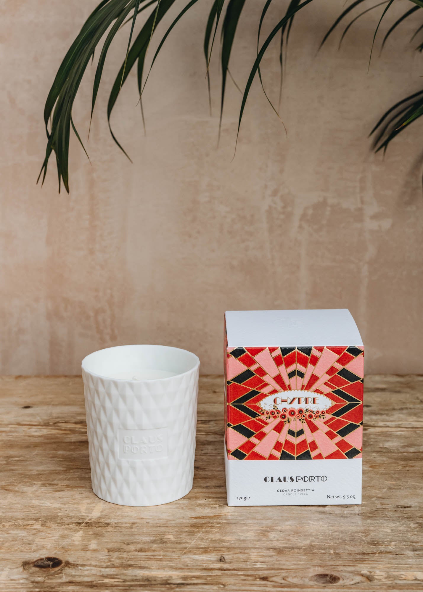 Natalini Claus Porto Scented Candle in Poinsettia Cedar Chypre