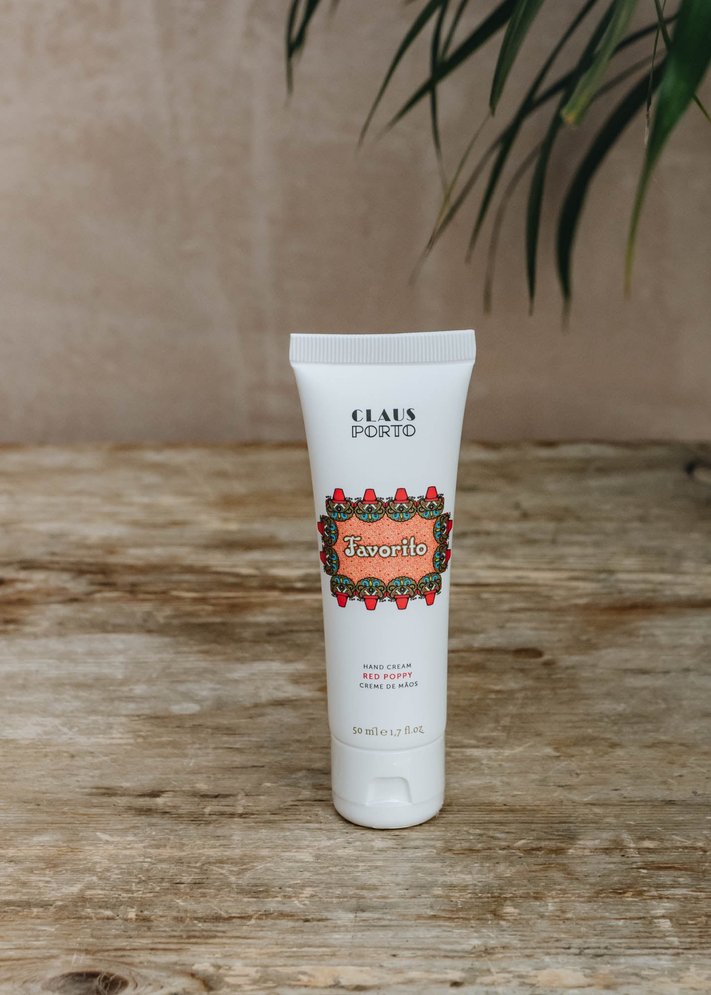 Natalini Claus Porto Hand Cream in Favorito