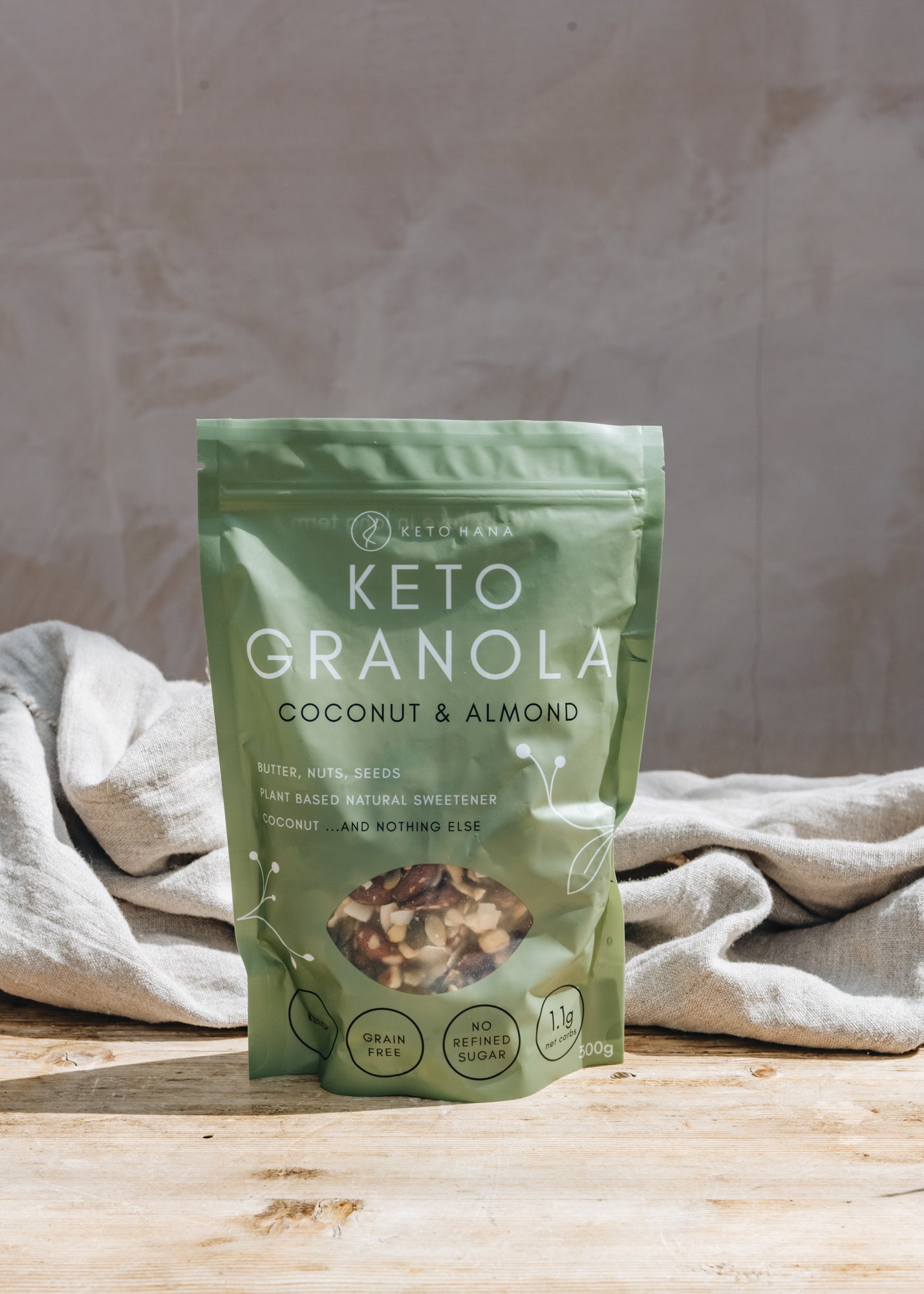 Keto Coconut and Almond Vegan Granola