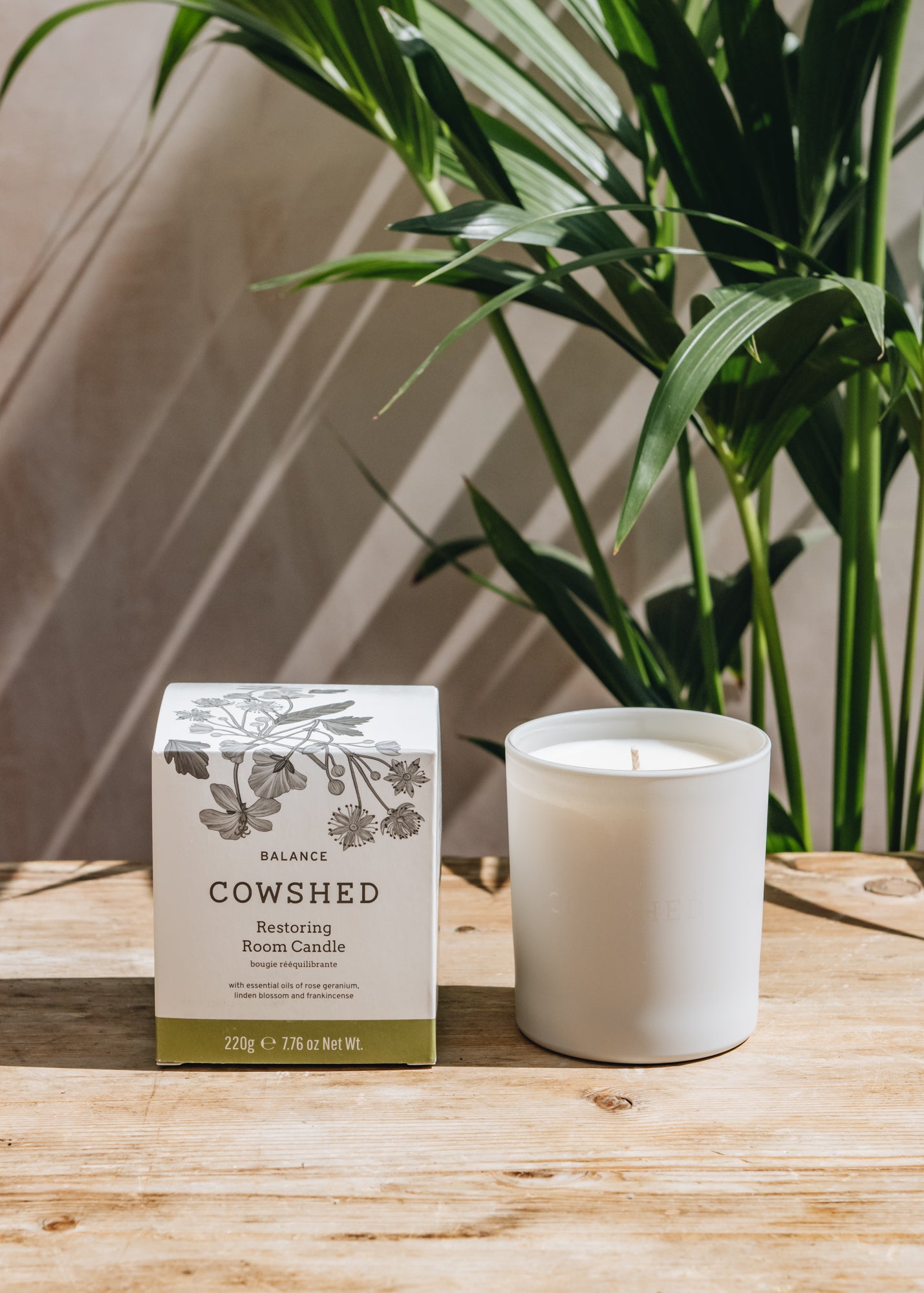 Cowshed Restoring Candle