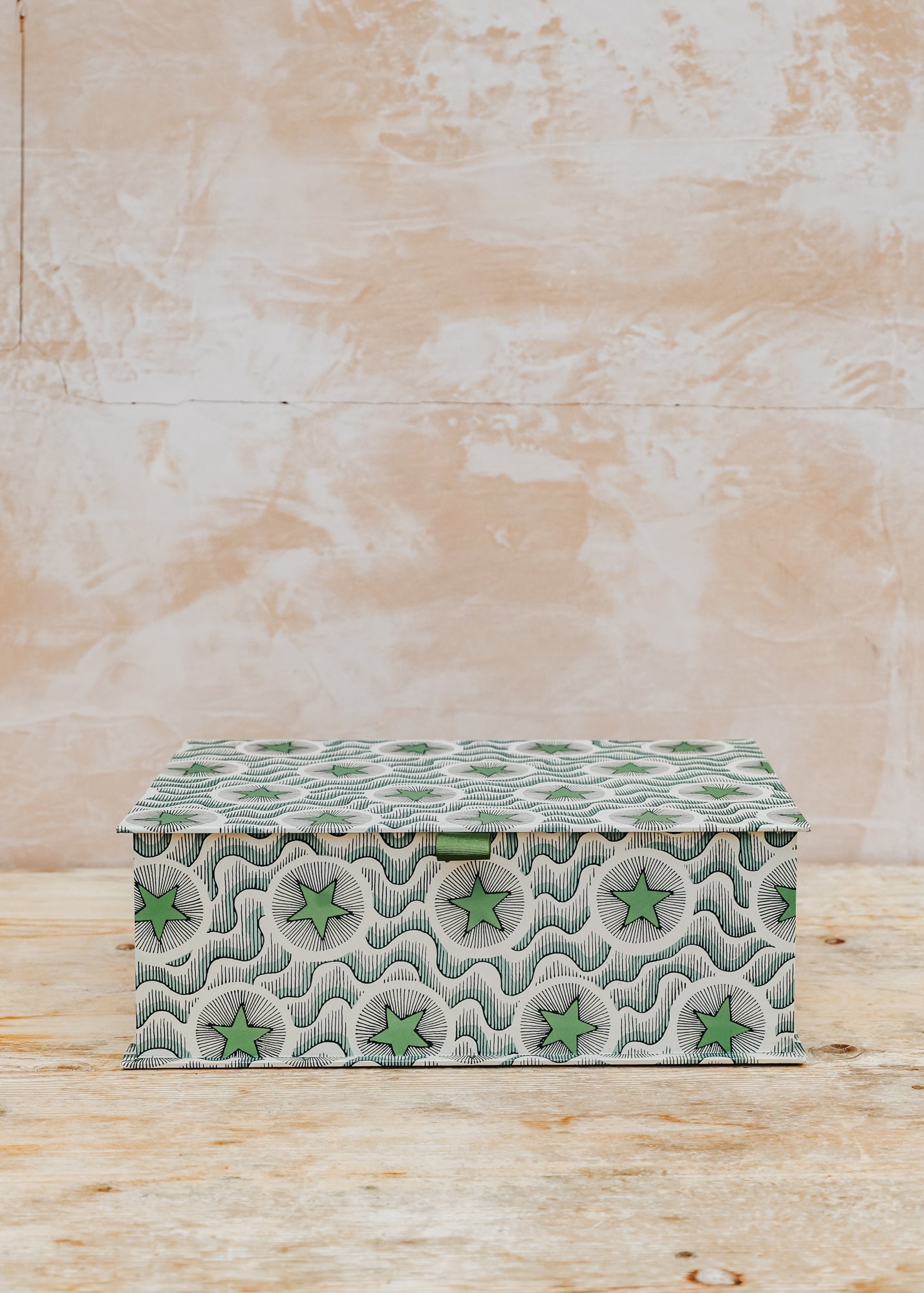 Wooden Spoon A4 Keepsake Box in Green Star