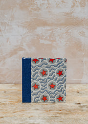 Wooden Spoon Small Photo Album in Deep Red Star