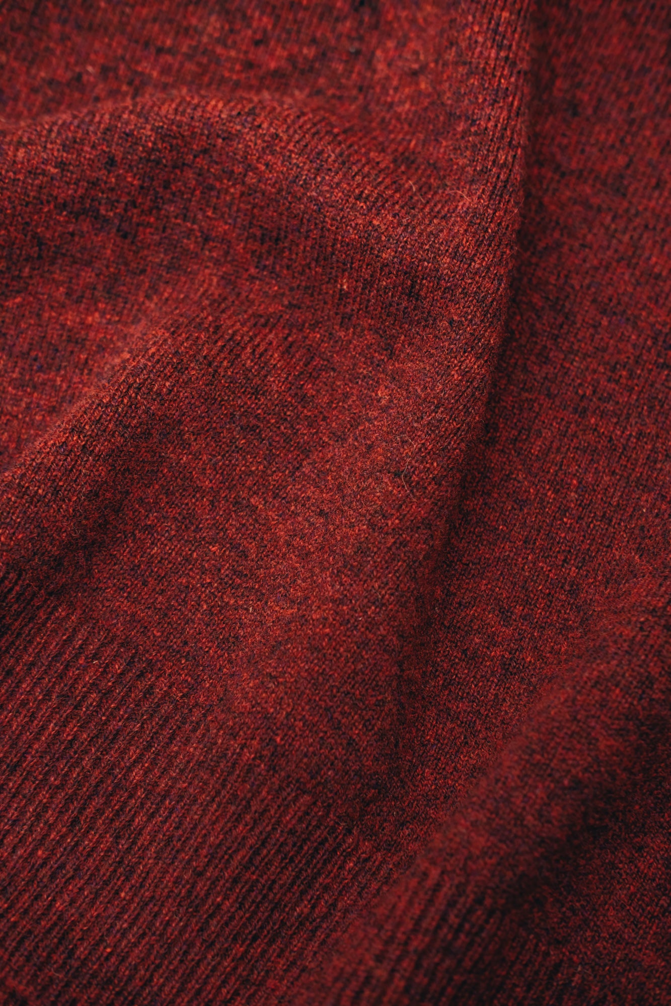 William Lockie Crew Neck Pullover in Red Velvet