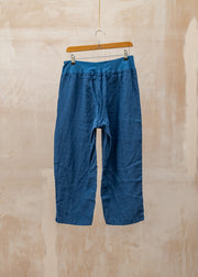 Cut Loose Solid Linen Capri Trousers in Naval