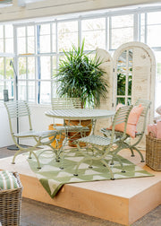Harrod Horticultural Lichen Green Four Seater Round Folding Dining Set