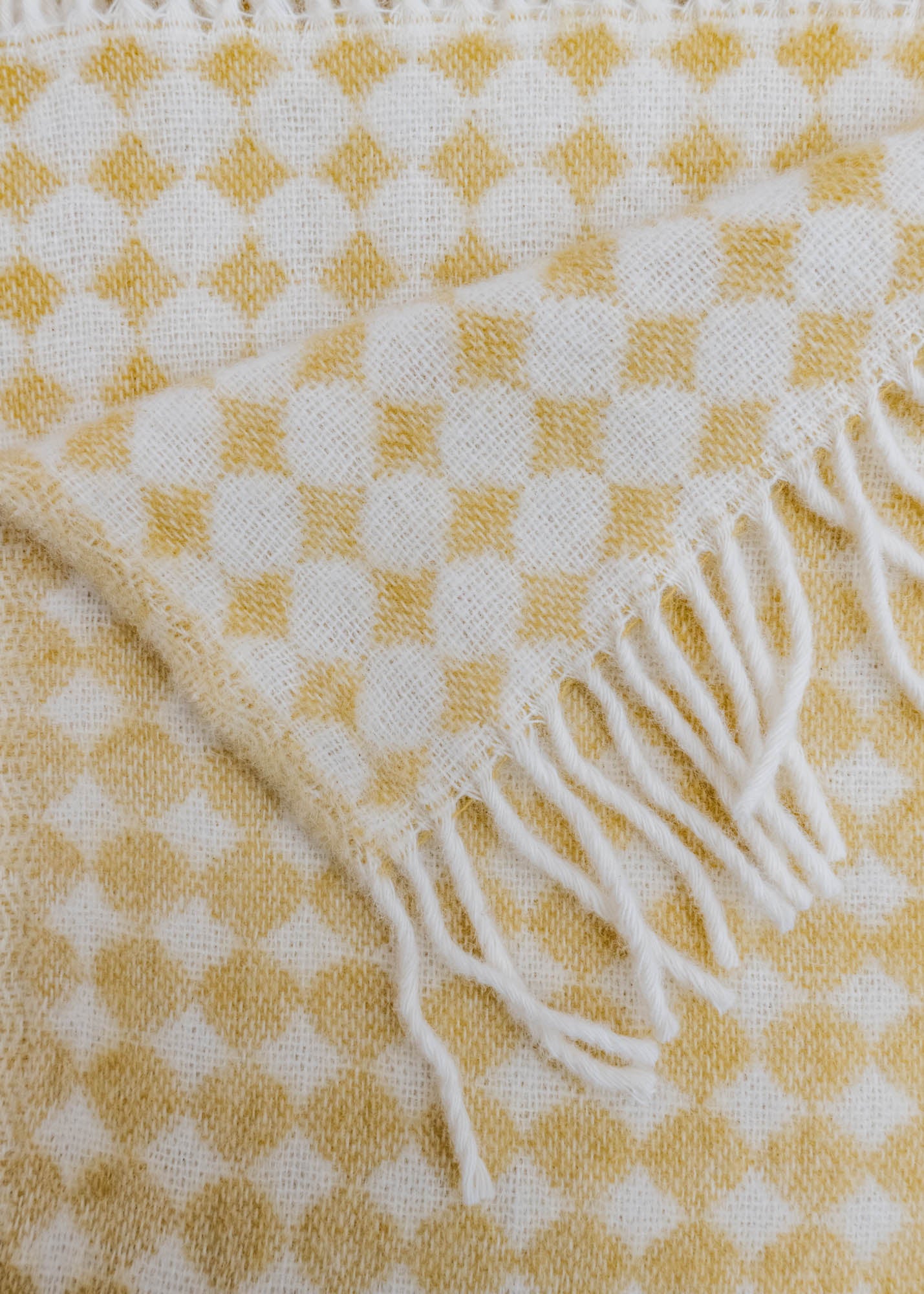 Tweedmill Jacquard Throw in Oil Yellow