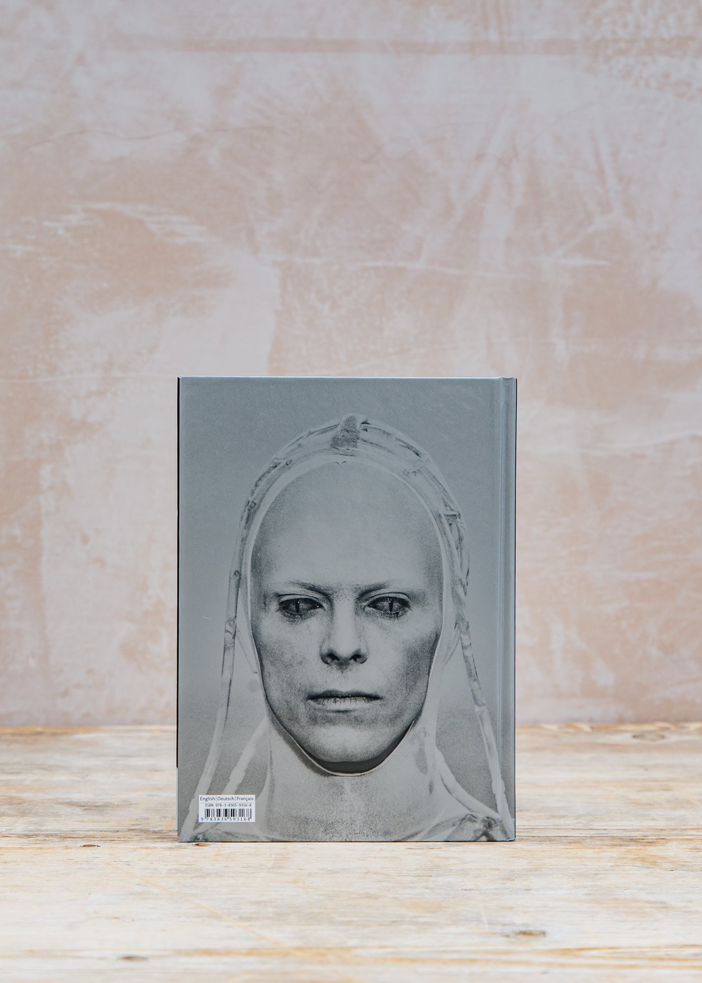 Books David Bowie: The Man Who Fell to Earth