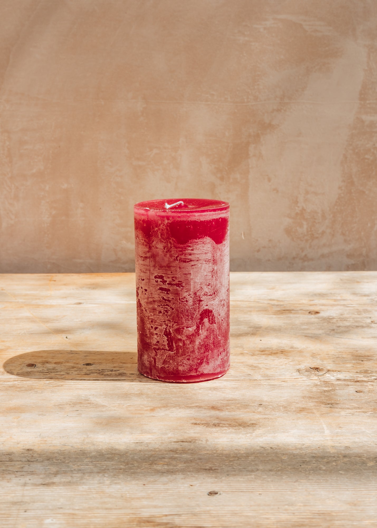 Venetico Marina Cylinder Candle 8.8x15cm in Crimson