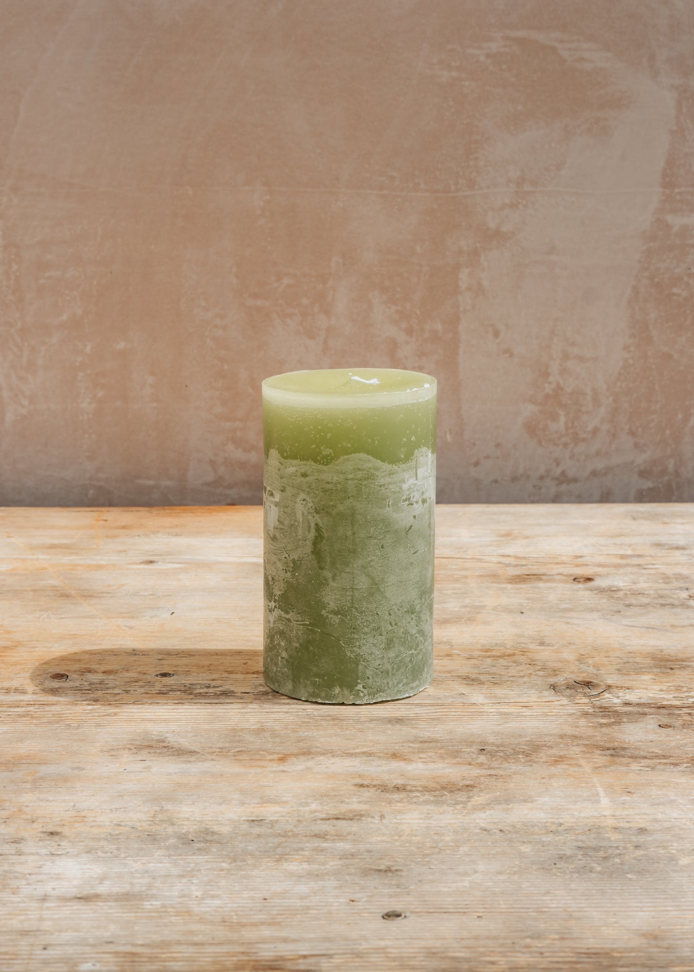 Venetico Marina Cylinder Candle 8.8x15cm in Velvet Green