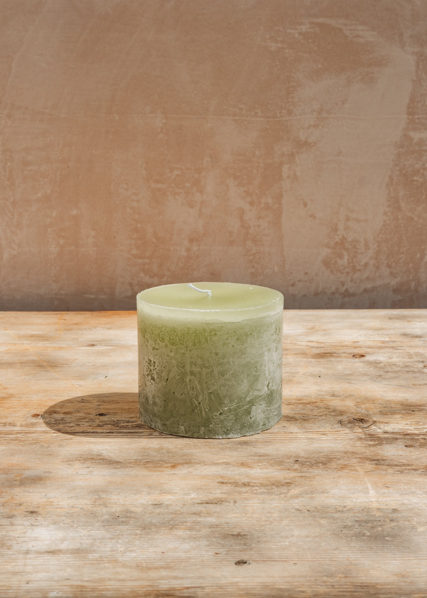 Venetico Marina Mini Super Candle 12x10cm in Velvet Green