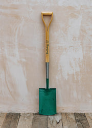 Bulldog Tools Digging Spade, 32in