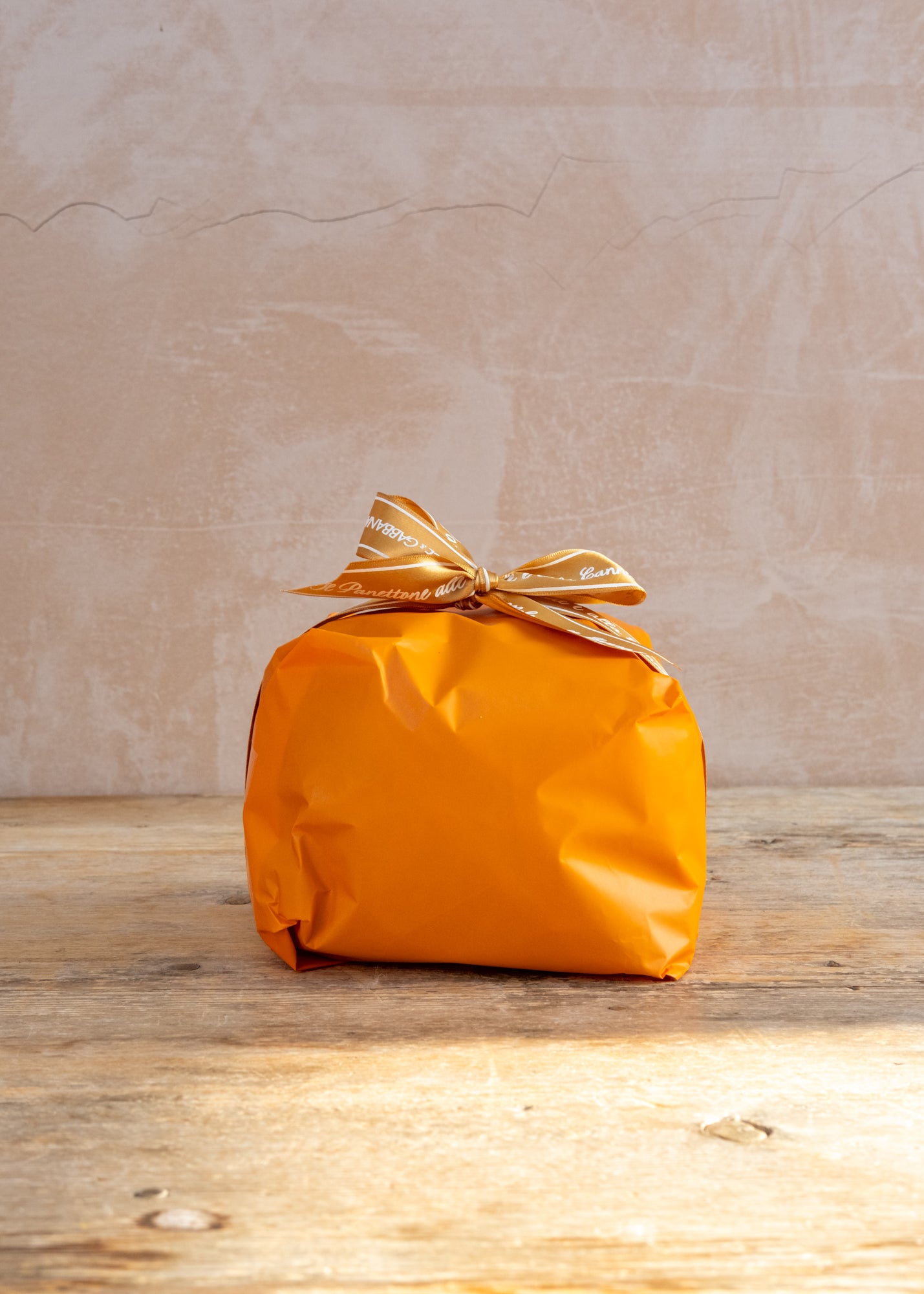 Dolce & Gabbana Panettone with Apple and Cinnamon, 500g