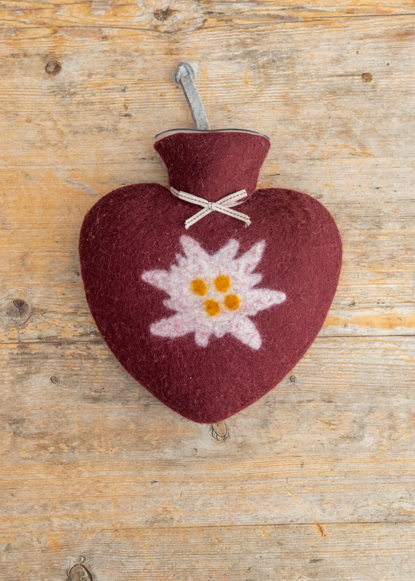 Edelweiss Hot Water Bottle in Bordeaux