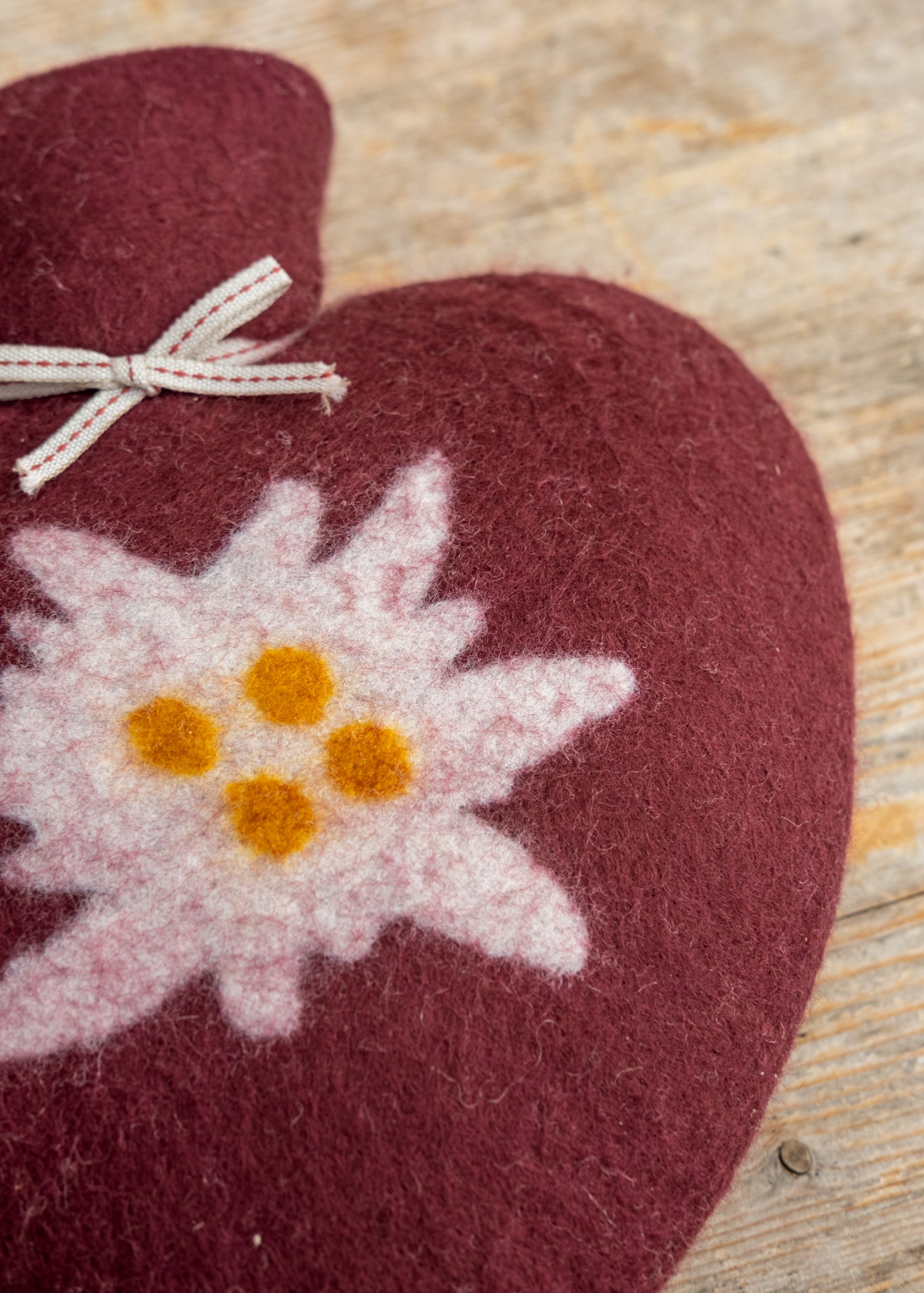 Dorothee Lehnen Edelweiss Hot Water Bottle in Bordeaux